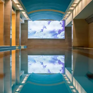 Park Hotel