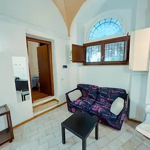 A 2 Minuti Dal Centro Storico Apartamento
