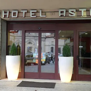 Astor Hotel